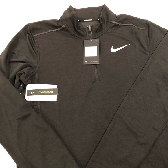 Nike Other - NWT Men’s lightweight running 1/4 zip